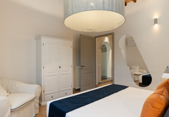 Double bedroom no. 6 (unit 4, ground floor) - Villa Le Beringhe