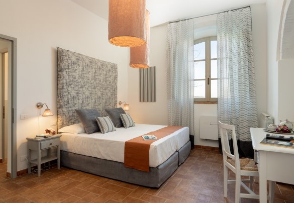 Twin bedroom (joinable beds) no. 2 (unit 1, ground floor) - Villa Le Beringhe