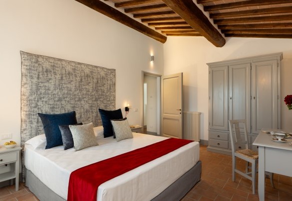 Double bedroom no. 7 (unit 5, first floor) - Villa Le Beringhe