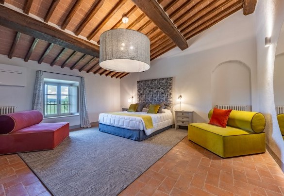 Double bedroom no. 12 (unit 6, first floor) - Villa Le Beringhe