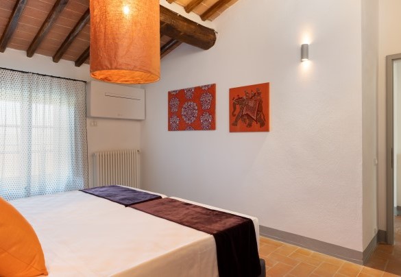 Twin bedroom (joinable beds) no. 10 (unit 6, first floor) - Villa Le Beringhe