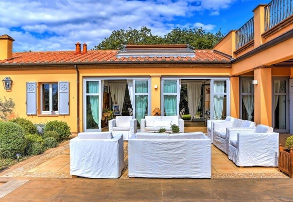 Outdoor relaxation area - Villa le Cave 