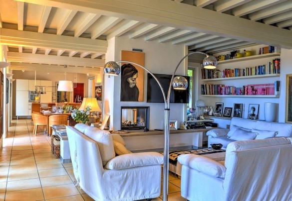 TV area and indoor relaxation area - Villa le Cave 