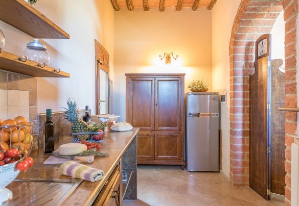 La kitchenette nella sala da pranzo – Villa Le Chiarne 