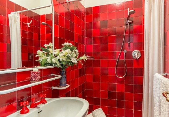 Bagno con doccia n.2 – Villa Le Focaie 