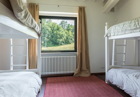Twin bedroom, with 2 bunk beds, on the first floor - Villa Le Fontane 