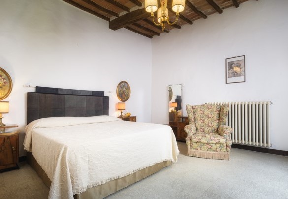 Double bedroom n.1 on the first floor - Villa Le Logge 