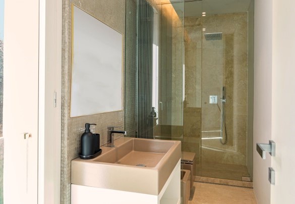 Bagno en suite con doccia al secondo piano - Villa Le Mandrie