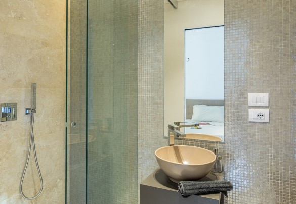 Bagno en suite con doccia al secondo piano - Villa Le Mandrie