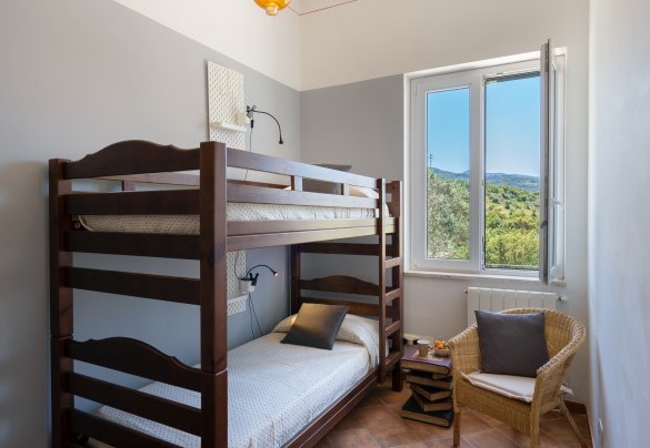 La camera con il letto a castello n. 6 in unità 2 – Villa Le Sorbe