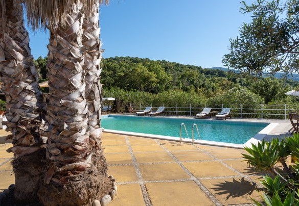 The swimming pool – Villa Le Sorbe