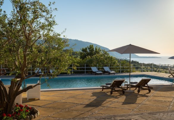 The swimming pool – Villa Le Sorbe
