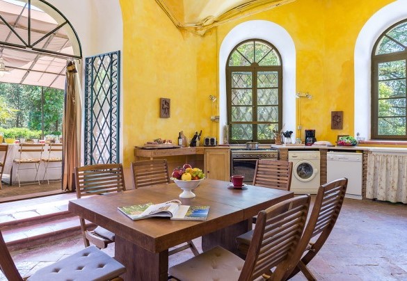 The second kitchen with entrance only from the outside - Villa Lemura