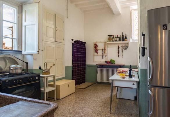Well-equipped kitchen - Villa Lemura