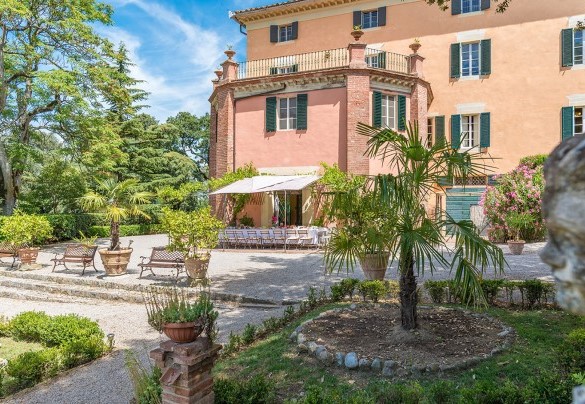  A welcoming home rich in history - Villa Lemura
