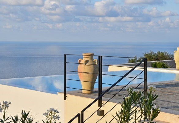Dettaglio piscina – Villa Luna