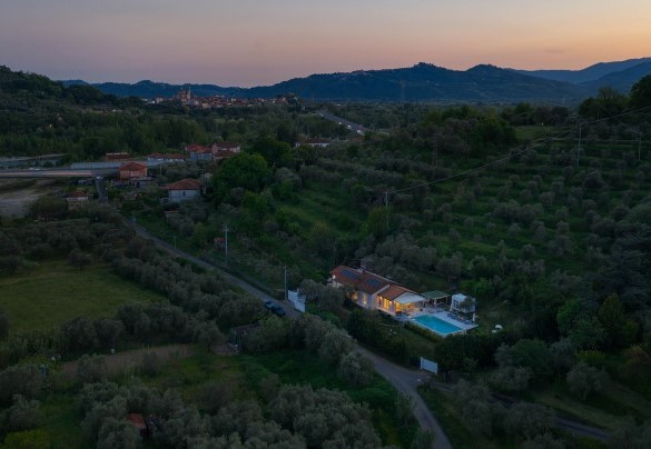 Panoramic view of the property - Villa Lunezia
