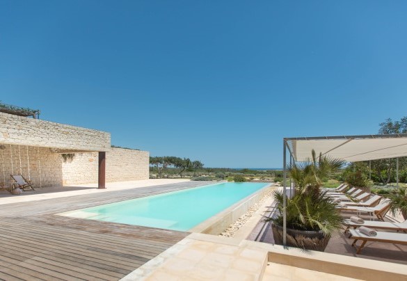 Zona piscina – Villa Majoli