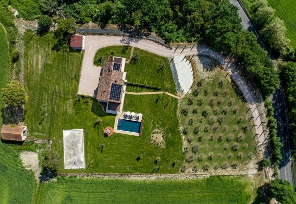 Property layout – Villa Mamon