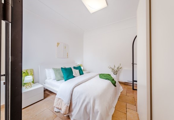 Double bedroom no. 1 with en suite bathroom   - Villa Manco