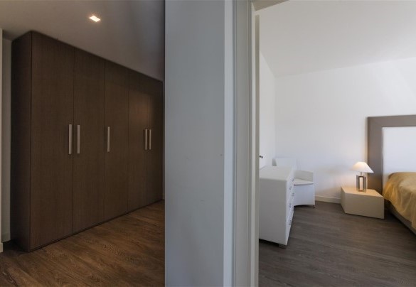 Double bedroom N° 1 with closet - VILLA MANDARA 