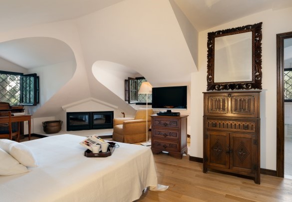 The double bedroom no. 7 on the attic floor - Villa Manganelli