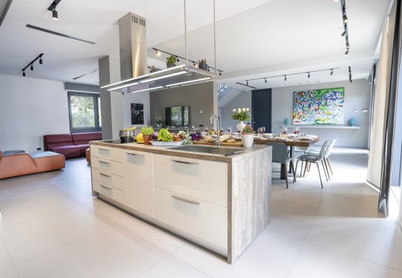 Open-plan living area with kitchen, sitting room and dining room  - Villa Maria Paradiso