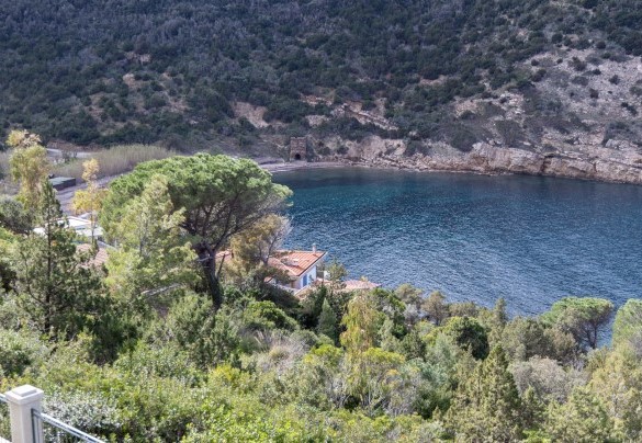 Panoramica golfo di Nisporto – Villa Meraviglia 