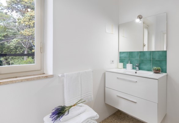 Il bagno n. 3 en suite con la camera n. 4 – Villa Meraviglia 