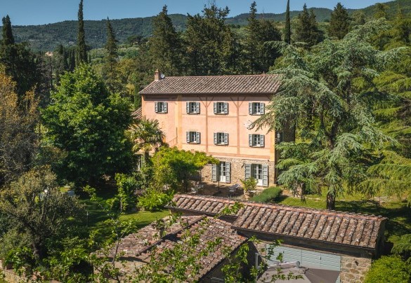 La villa si trova a pochi km da Cortona - Villa Metelliano 