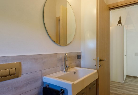 Bagno di servizio al piano terra – Villa Mia