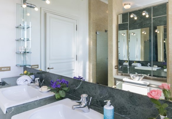 Bagno en suite con vasca al primo piano - Villa Michelangelo  