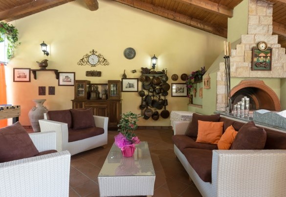 The living area of the porch - Villa Miki