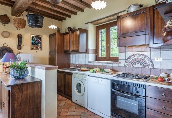 Well-equipped built-in kitchen - Villa Mila