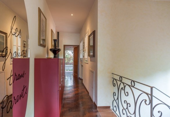Ingresso al primo piano – Villa Monica