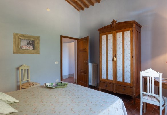 La camera matrimoniale n. 2 al primo piano – Villa Montefalconi