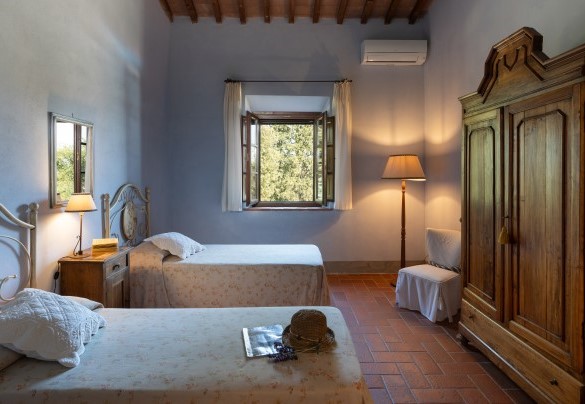 La camera doppia con letti unibili n. 1 al primo piano – Villa Montefalconi