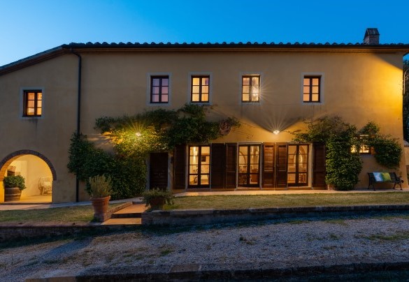 La villa è un’antica casa colonica completamente ristrutturata – Villa Montefalconi