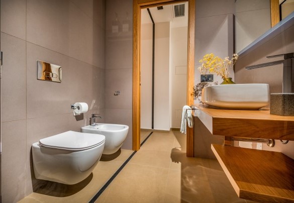 Il bagno ensuite con doccia n. 4 al primo piano - Villa Mulberry 
