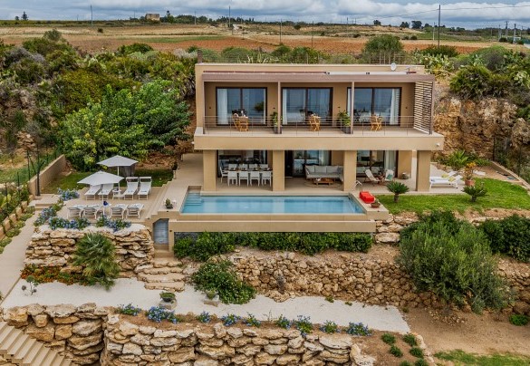 	 La villa é distribuita su due piani - Villa Mulberry 