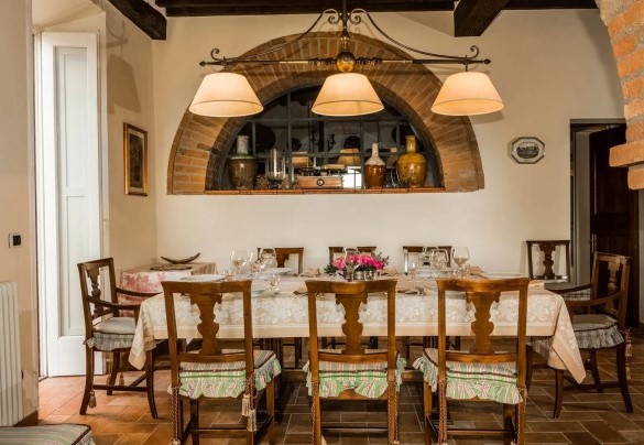 The dining room next to the living room – Villa Nicola