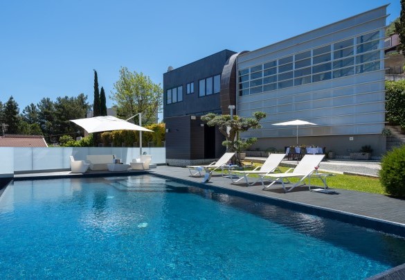 La vasca con rivestimento interno in PVC Touch grigio - Villa Night and Day