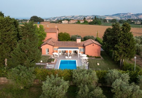 Aerial view of the back of the villa - Villa Ninetta