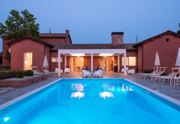 Pool illumination - Villa Ninetta