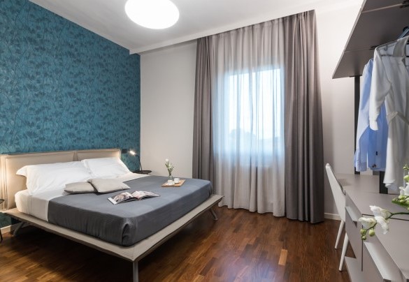 Double bedroom with a view of the countryside - Villa Ninetta