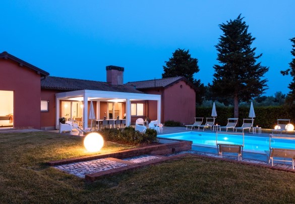 Illuminated villa - Villa Ninetta