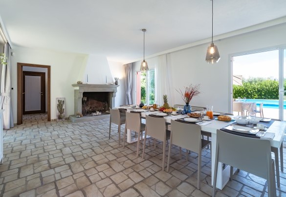 Spacious dining room in the annex - Villa Ninetta