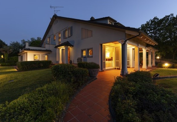 La villa di notte - Villa Ninfeo
