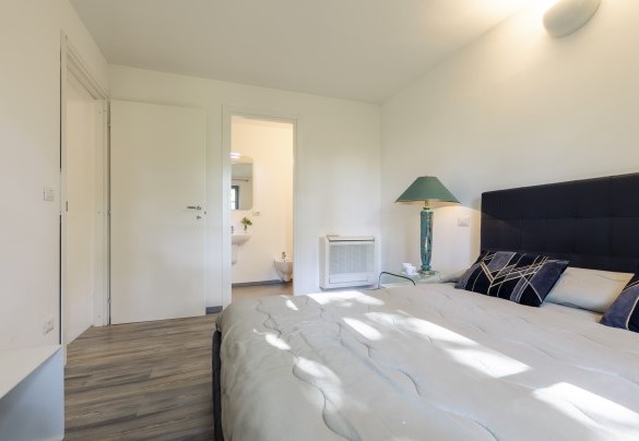 La camera da letto matrimoniale con bagno en-suite - Villa Ninfeo