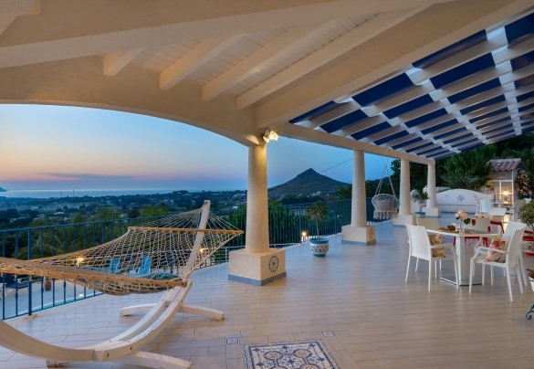Il panorama serale dalla terrazza - Villa Olimpia